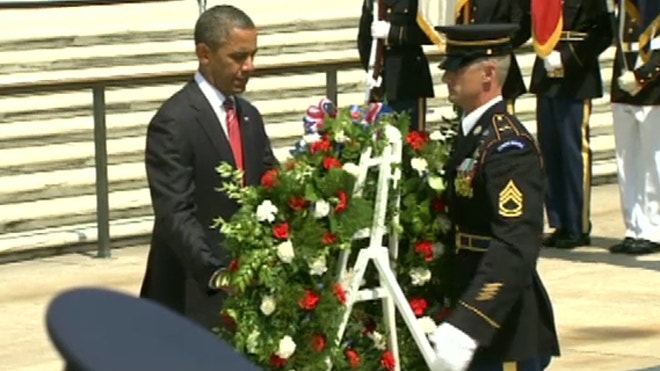Obama pays tribute to America's fallen soldiers, marks close of ...
