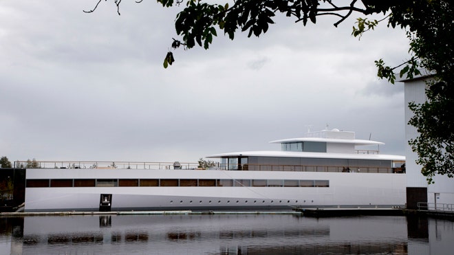 Steve Jobs yacht.jpg