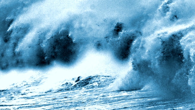 tsunami waves.jpg