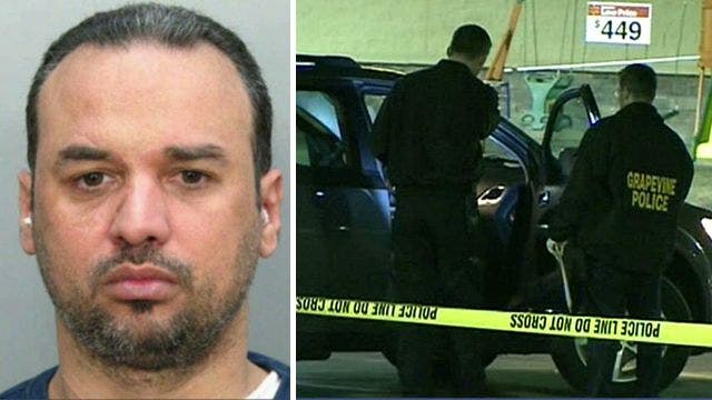 Prisoner stabs police escort, escapes custody in Texas | Fox News